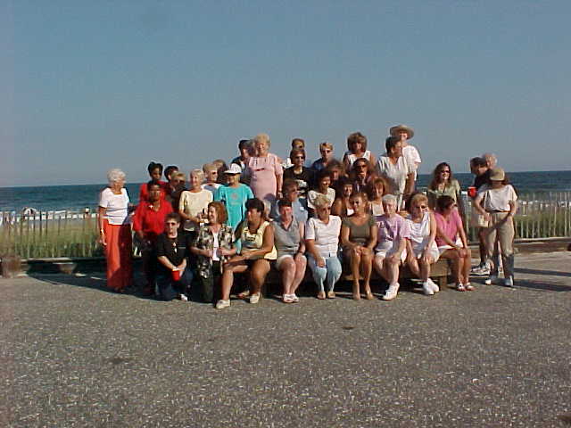 Women's group 6 2000.JPG